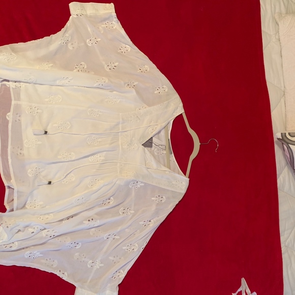 Daniel Rainn Fawna Dolman Sleeve Top - Picture 3 of 4